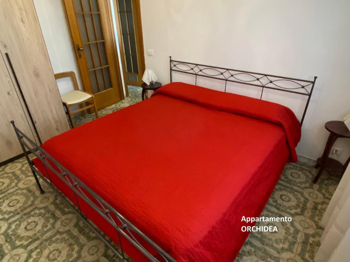 I Fiori Di Pietra Lejlighedshotel Pietra Ligure Eksteriør billede