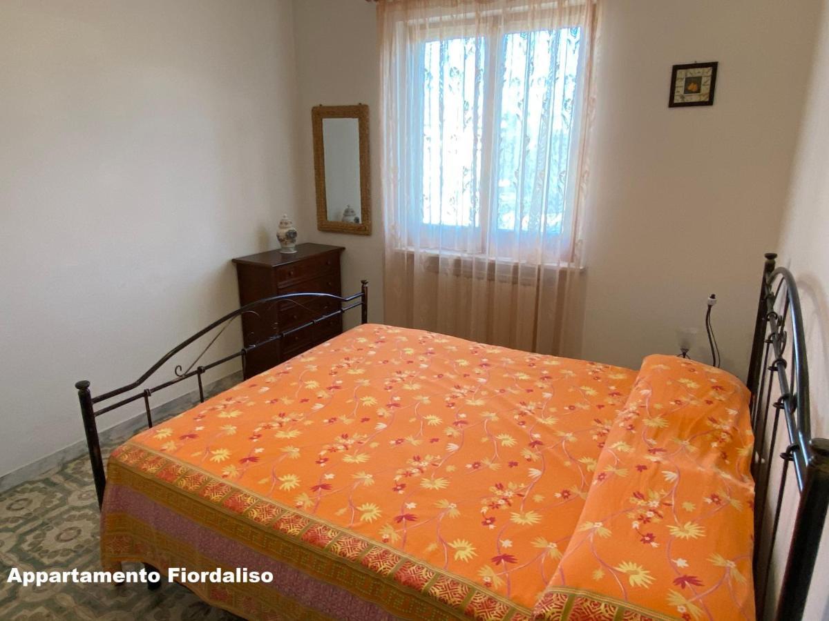 I Fiori Di Pietra Lejlighedshotel Pietra Ligure Eksteriør billede