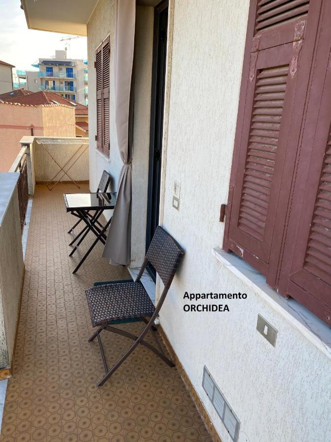 I Fiori Di Pietra Lejlighedshotel Pietra Ligure Eksteriør billede